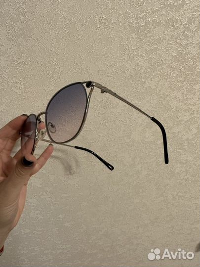 Солнцезащитные очки