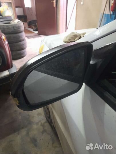 Зеркала LADA веста