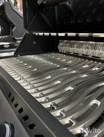 Газовый гриль Napoleon Phantom Prestige 500