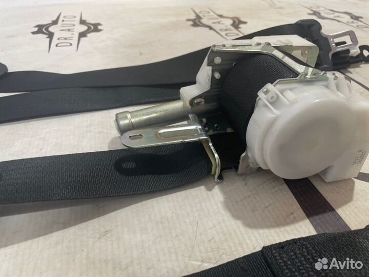 Ремень безопасности передний Lexus Rx F-Sport