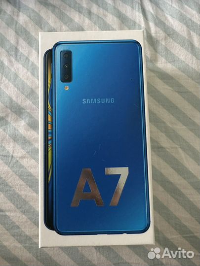 Телефон Samsung galaxy a7