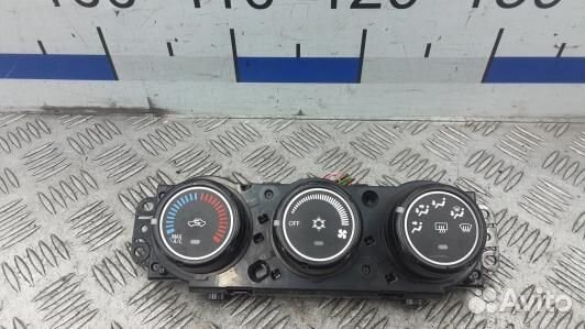 Блок управления печки и климат-контроля mitsubishi