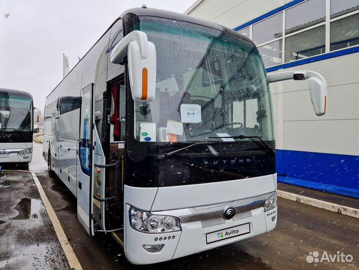 Туристический автобус Yutong ZK6122H9, 2023