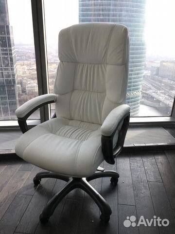 Офисные кресла