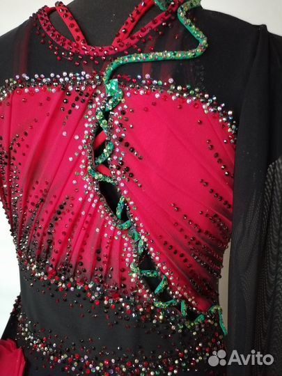 Платье для фигурного катания