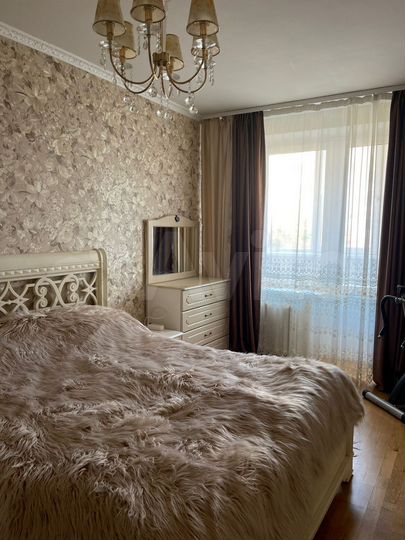 2-к. квартира, 60 м², 2/5 эт.