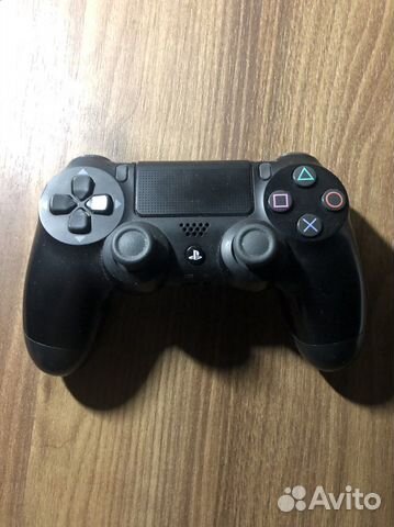 Геймпад PlayStation DualShock 4
