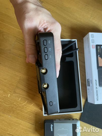 Сендер vaxis atom 500 sdi и монитор vaxis atom a5