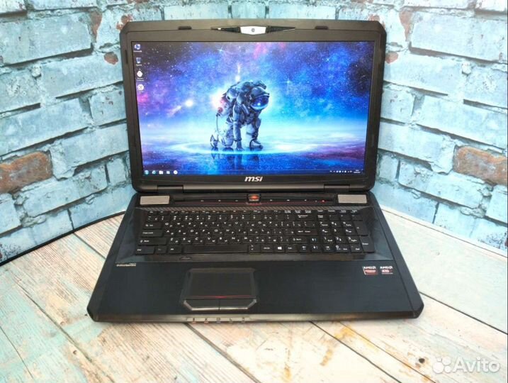 Игровой MSI 17 на RAM 16/ SSD+HDD