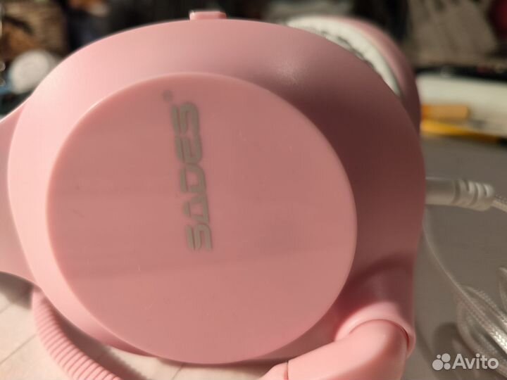 Наушники с микрофоном