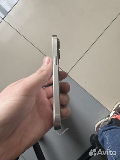 iPhone 15 Pro, 256 ГБ