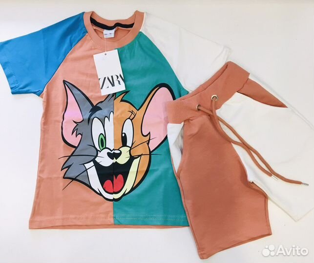 Костюм с шортами 110