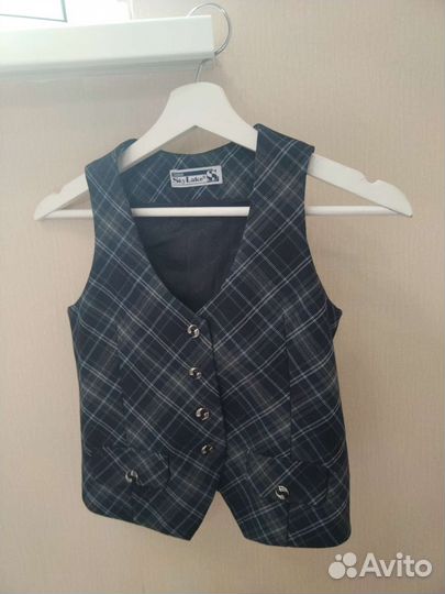 Жилетка для девочки школьная