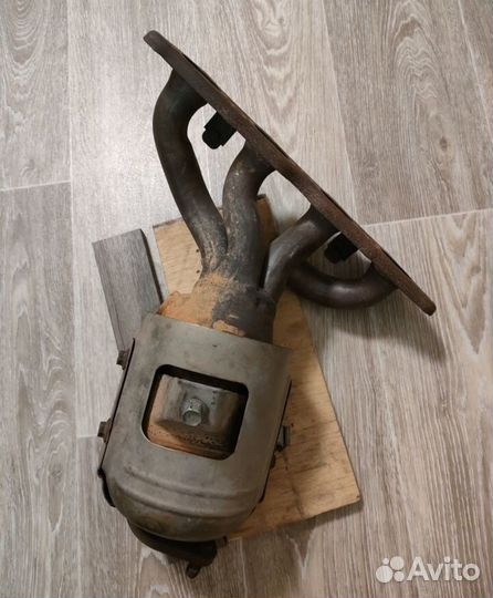 Коллектор катализатор