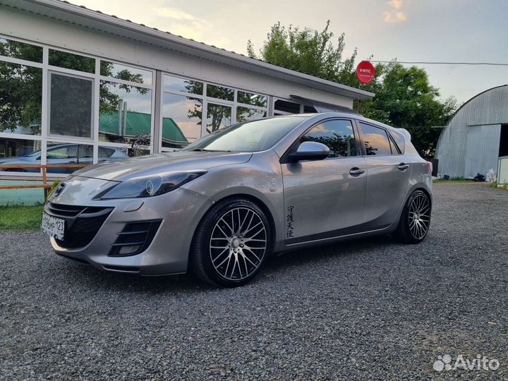 Mazda 3 1.6 МТ, 2010, 250 000 км