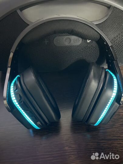Беспроводные наушники logitech g935