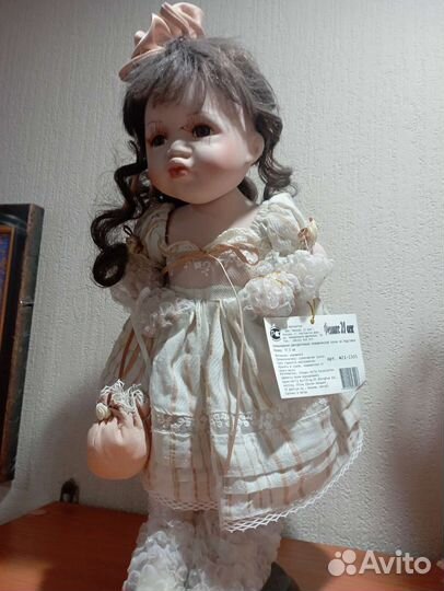 Кукла фарфоровая большая