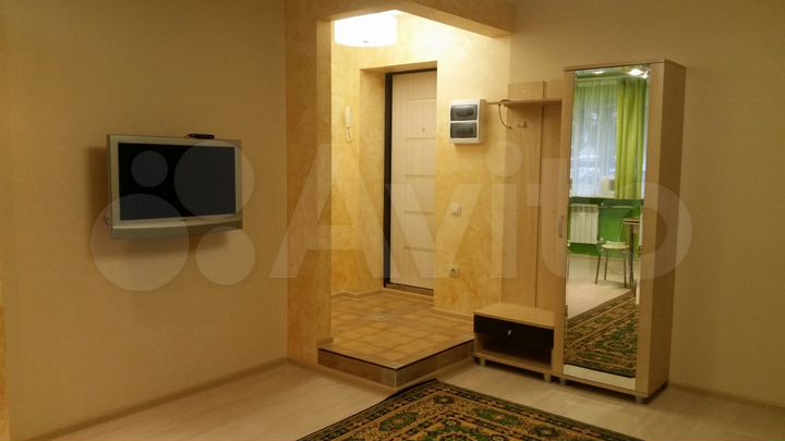 1-к. квартира, 35 м², 1/5 эт.