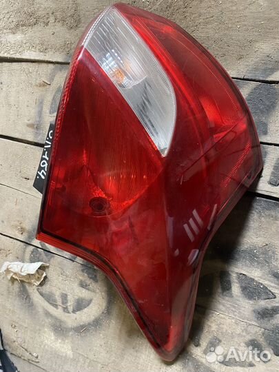 Фонарь задний левый ford focus 3