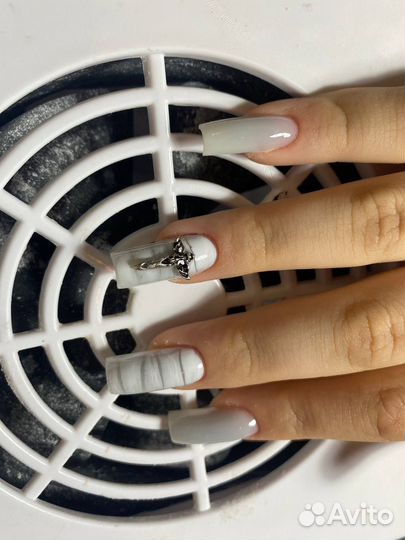 Маникюр на дому