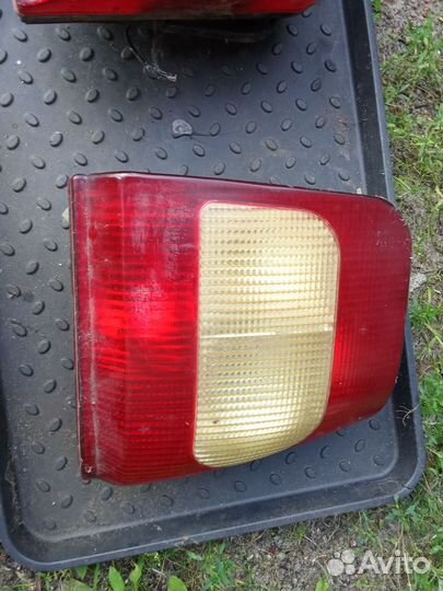 Задние фонари