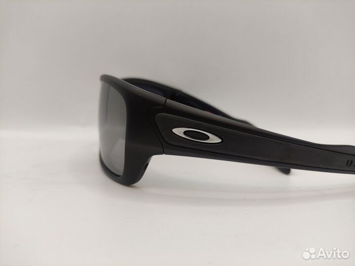 Очки солнцезащитные oakley модель 0OO9263