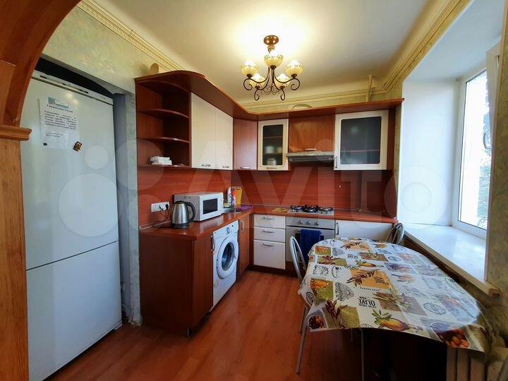 2-к. квартира, 48 м², 3/5 эт.