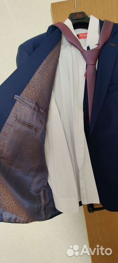 Костюм мужской