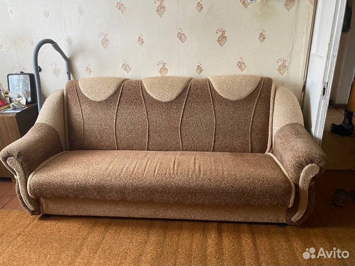 Диван и 2 кресла