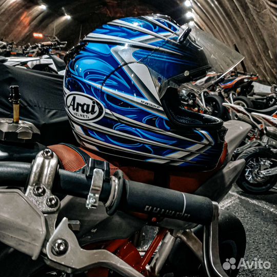 Мото шлем Arai
