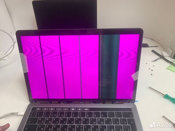 Ремонт iPhone, iPad, Macbook, iMac, Apple Watch