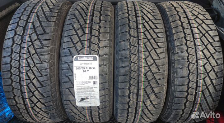 Gislaved Soft Frost 200 215/55 R17 98T