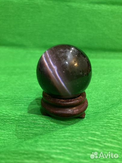 Аметист, шар на подставке из дерева