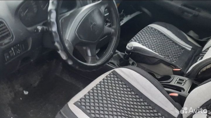 Mitsubishi carisma DA 1.6 МКПП