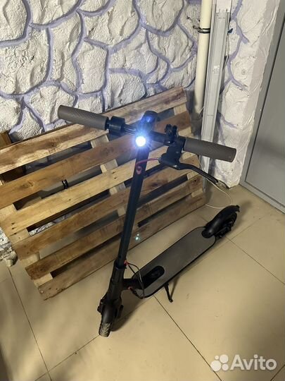 Электросамокат Xiaomi mijia m365