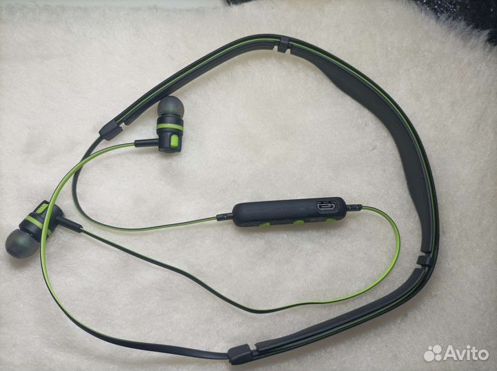 Аксессуары для телефонов