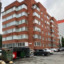 1-к. квартира, 56 м², 2/6 эт., Костанай