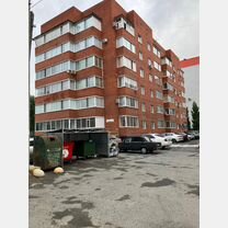 1-к. квартира, 56 м², 2/6 эт., Костанай