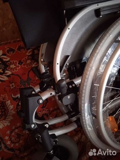 Коляска инвалидная