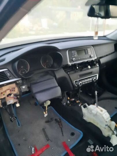 В разборе Kia Optima 2019г. 4 рейсталинг