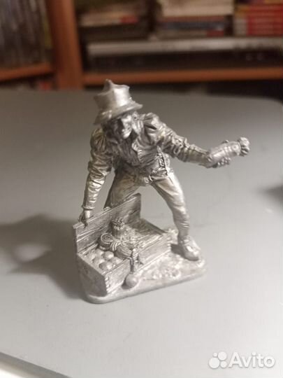 Настоящий Оловянный Солдатик