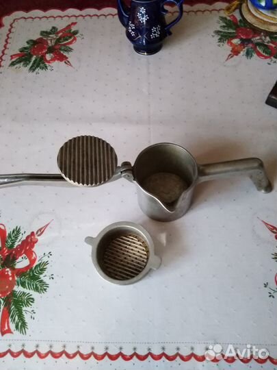 Соковыжималка ручная (пресс)