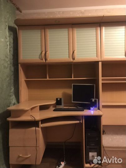 Школьный уголок бу