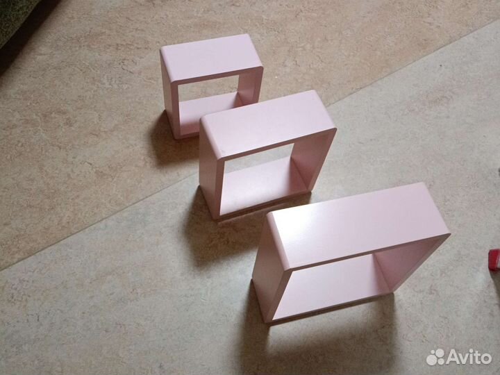 Полки розовые (для детской)