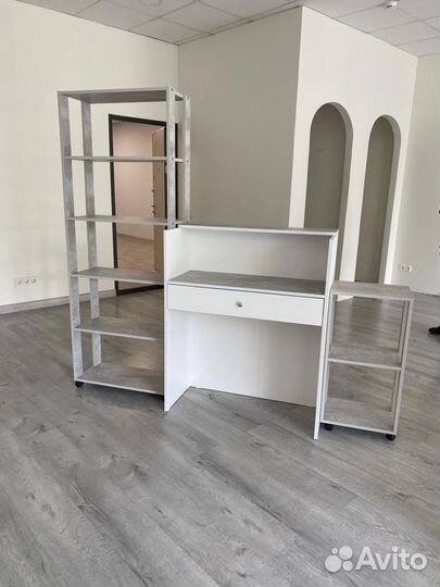 Ресепшн угловые и прямые / под заказ