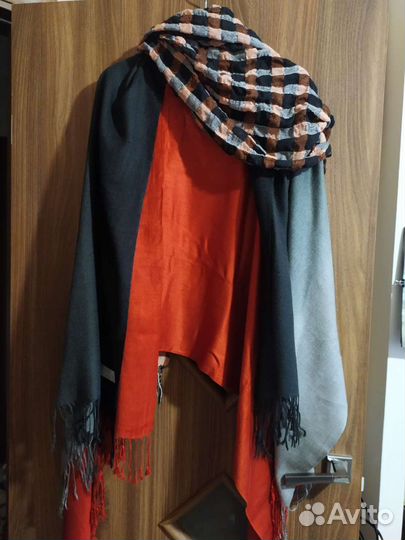 Шарфы и палантины