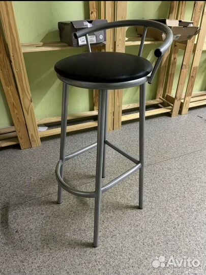 Барный стул