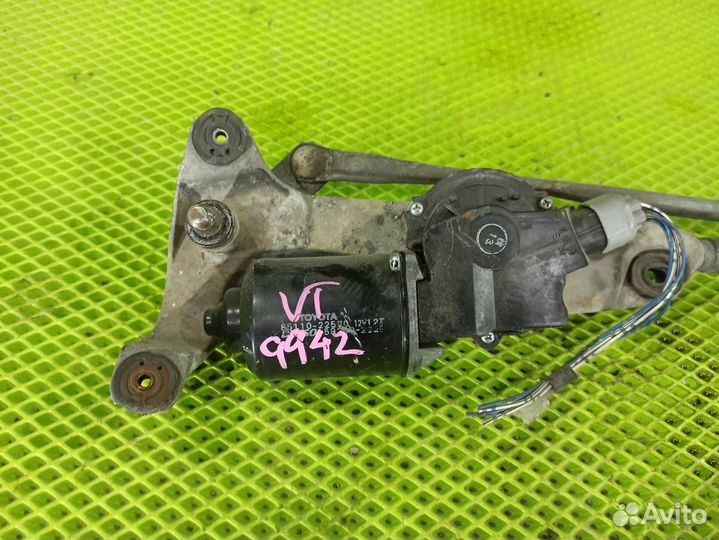 Трапеция стеклоочистителей Toyota Mark II