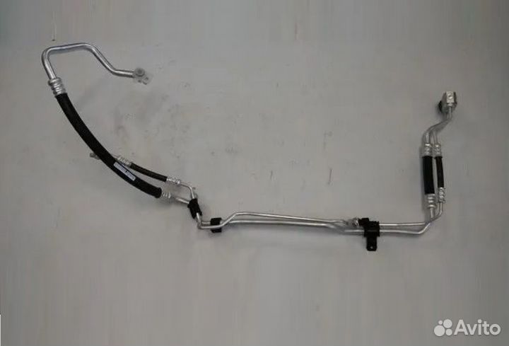 Трубка кондиционера большая Kia Rio 3, H. Solaris