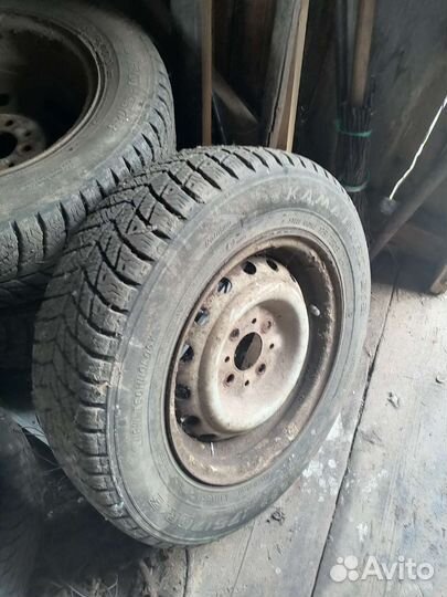 R13 Kapsen ComfortMax AS H202 165/35, PCD 4x110 DIA 16